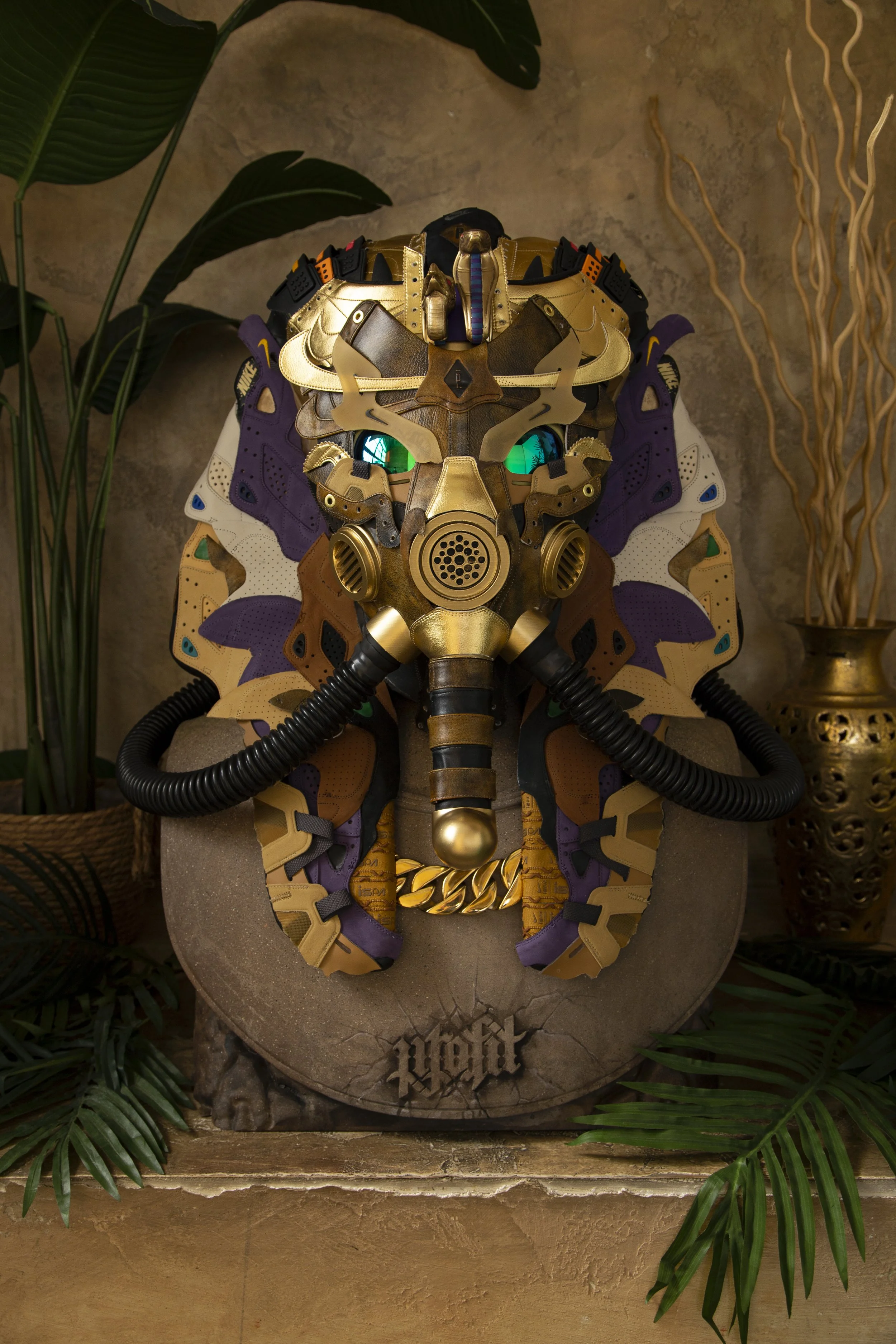 No.219: Nike King Tut Gas Mask — FREEHAND PROFIT